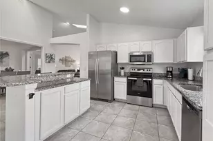 2512 Oneida Loop, Kissimmee, FL 34747 - Photo 11