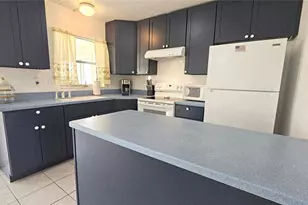 13398 Ballon Ave, Port Charlotte, FL 33981 - Photo 9