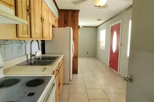 1115 Vermont Ave, Saint Cloud, FL 34769 - Photo 5