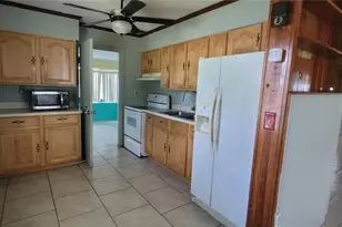 1115 Vermont Ave, Saint Cloud, FL 34769 - Photo 3