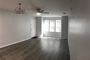 284 Gardner Ln, Kissimmee, FL 34743 - Photo 7