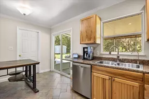 2780 Lake Vista Dr, Kissimmee, FL 34744 - Photo 9