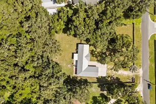 2780 Lake Vista Dr, Kissimmee, FL 34744 - Photo 31