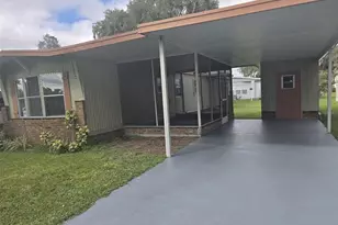 5562 Lansing Dr, Wildwood, FL 34785 - Photo 5