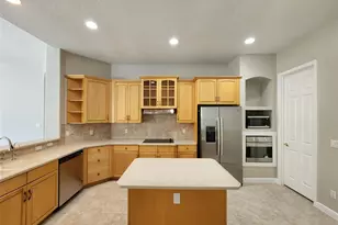 8841 Great Cove Dr, Orlando, FL 32819 - Photo 11