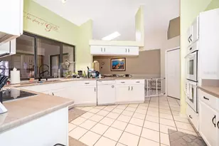 2333 Sweetwater Blvd, Saint Cloud, FL 34772 - Photo 7