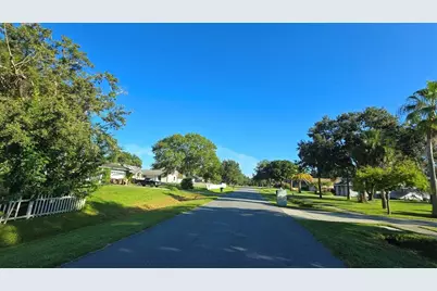 1056 Shawnda Lane, Kissimmee, FL 34744 - Photo 9