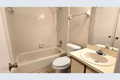 2781 King Oak Circle, Saint Cloud, FL 34769 - Photo 13