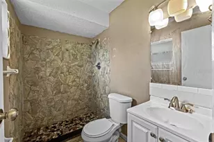 632 Cortez St, Lakeland, FL 33813 - Photo 13