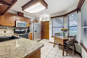 4815 Oakwood Dr, Saint Cloud, FL 34772 - Photo 9