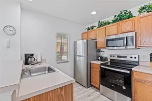 4601 Yellowgold Rd W, Kissimmee, FL 34746 - Photo 7