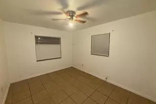 719 Michigan Ct, Saint Cloud, FL 34769 - Photo 17