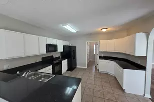 579 Kilimanjaro Dr, Kissimmee, FL 34758 - Photo 7