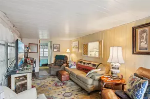 1600 N Old Coachman Rd, Clearwater, FL 33765 - Photo 9