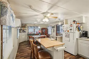 1600 N Old Coachman Rd, Clearwater, FL 33765 - Photo 13