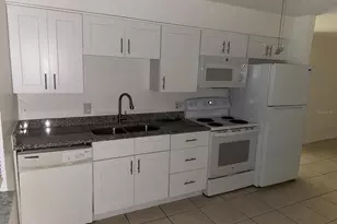 719 Michigan Ct, Saint Cloud, FL 34769 - Photo 9