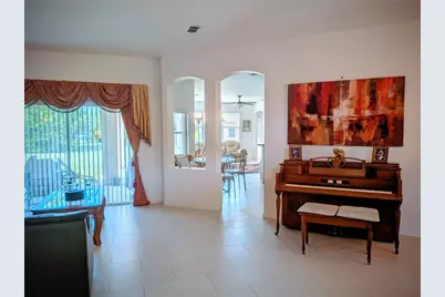 2651 Boat Cove Circle, Kissimmee, FL 34746 - Photo 11