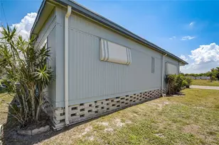 5619 Bayshore Rd, Palmetto, FL 34221 - Photo 35