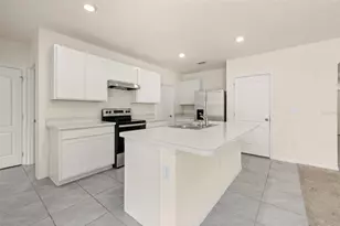 459 Lily Ln, Davenport, FL 33837 - Photo 13