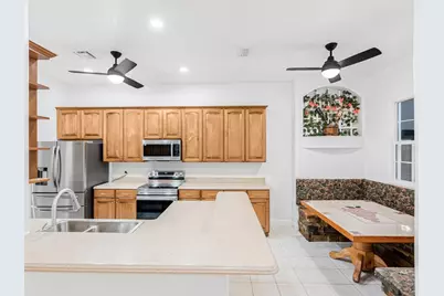1670 Taylor Ridge Loop, Kissimmee, FL 34744 - Photo 19
