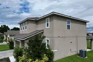 2850 Wadeview Loop, Saint Cloud, FL 34769 - Photo 3