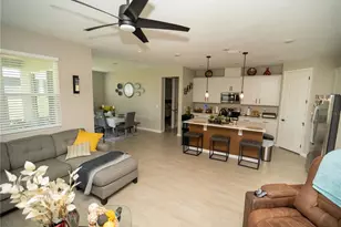 233 Hilltop Bloom Loop, Haines City, FL 33844 - Photo 5