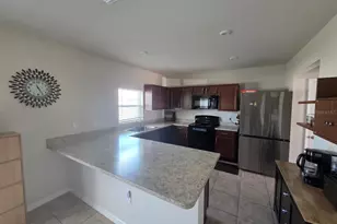 1128 Eagle Claw Ln, Winter Haven, FL 33880 - Photo 7