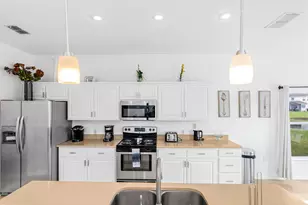 1204 Cumbrian Lakes Ct, Kissimmee, FL 34746 - Photo 13