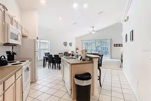 725 Andalusia Loop, Davenport, FL 33837 - Photo 9