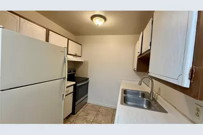 107 Perkins Street #5, Leesburg, FL 34748 - Photo 5