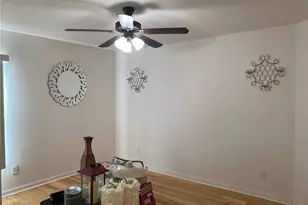 5562 Superior Dr, Lakeland, FL 33805 - Photo 13