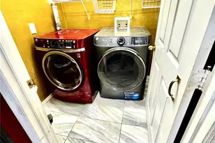 2082 Island Walk Dr, Orlando, FL 32824 - Photo 19