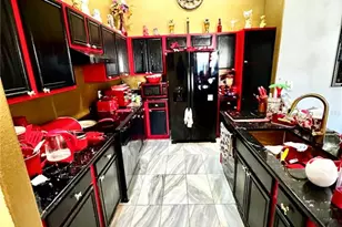 2082 Island Walk Dr, Orlando, FL 32824 - Photo 17