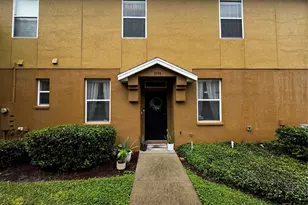 3998 Pemberly Pines Cir, Saint Cloud, FL 34769 - Photo 1
