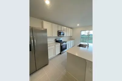 2216 Crown Rock Drive, Haines City, FL 33844 - Photo 7