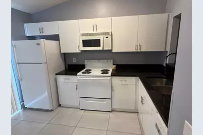 21 Silver Park Circle, Kissimmee, FL 34743 - Photo 11