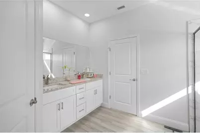 817 Desmoines Place, Kissimmee, FL 34759 - Photo 23