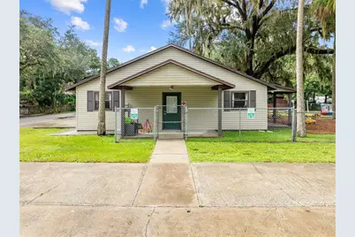 102 S Highland Street, Bushnell, FL 33513 - Photo 1