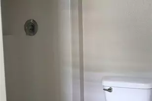 1604 Fitzgerald Dr, Dundee, FL 33838 - Photo 9