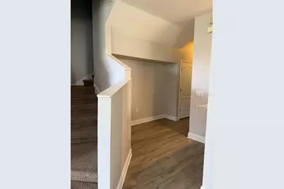 3927 Pemberly Pines Circle, Saint Cloud, FL 34769 - Photo 9