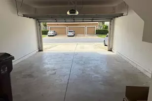 3927 Pemberly Pines Cir, Saint Cloud, FL 34769 - Photo 25