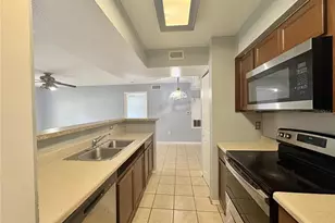 3008 Parkway Blvd, Kissimmee, FL 34747 - Photo 9