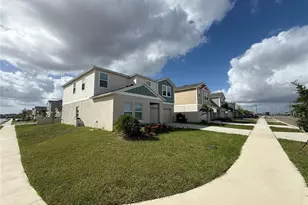 3464 Dahlia Dr, Haines City, FL 33844 - Photo 3