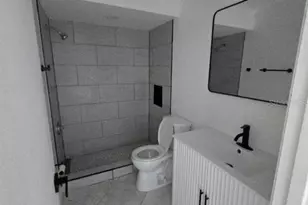 8 W Marbrisa Way, Kissimmee, FL 34743 - Photo 5