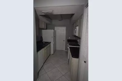 8 W Marbrisa Way, Kissimmee, FL 34743 - Photo 11