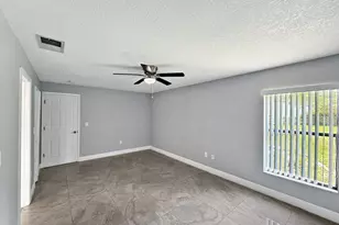 3239 Cottonwood Ct, Kissimmee, FL 34746 - Photo 11