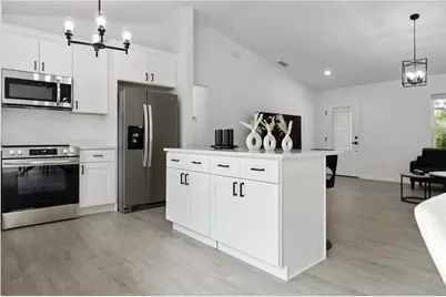 1643 Windsor Avenue SE, Palm Bay, FL 32909 - Photo 7