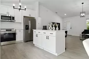 1643 Windsor Ave SE, Palm Bay, FL 32909 - Photo 7