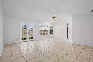 2195 Wind Jammer Ct, Kissimmee, FL 34744 - Photo 9