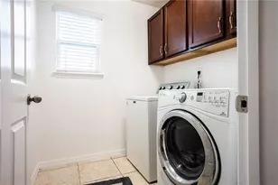 2609 Waterline St, Kissimmee, FL 34743 - Photo 9